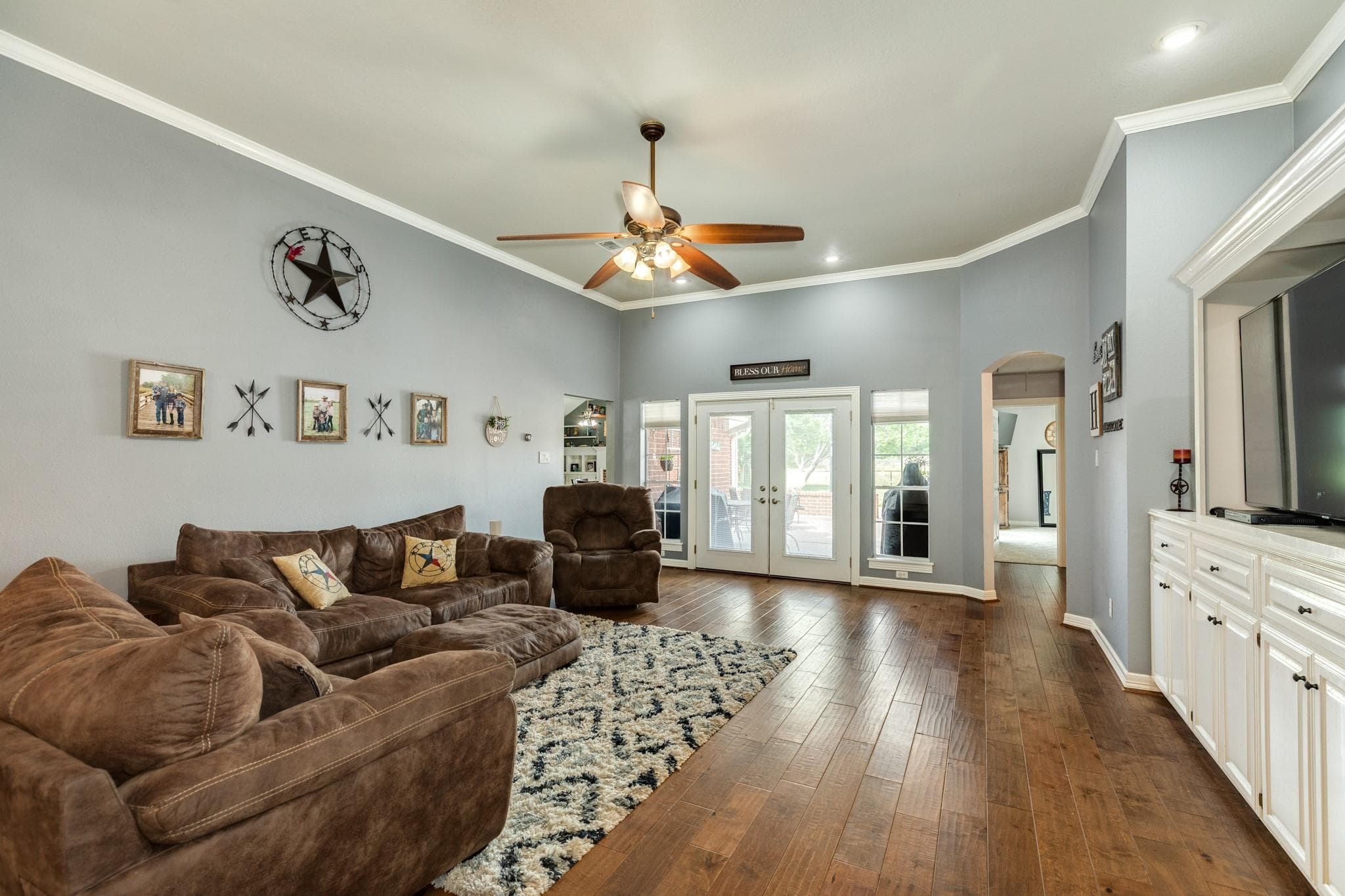 Gallery image 3