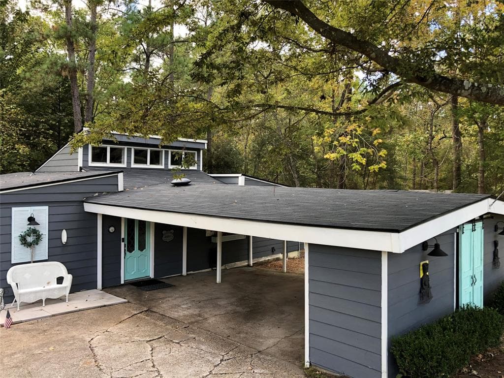 121 N Forest Cove Loop