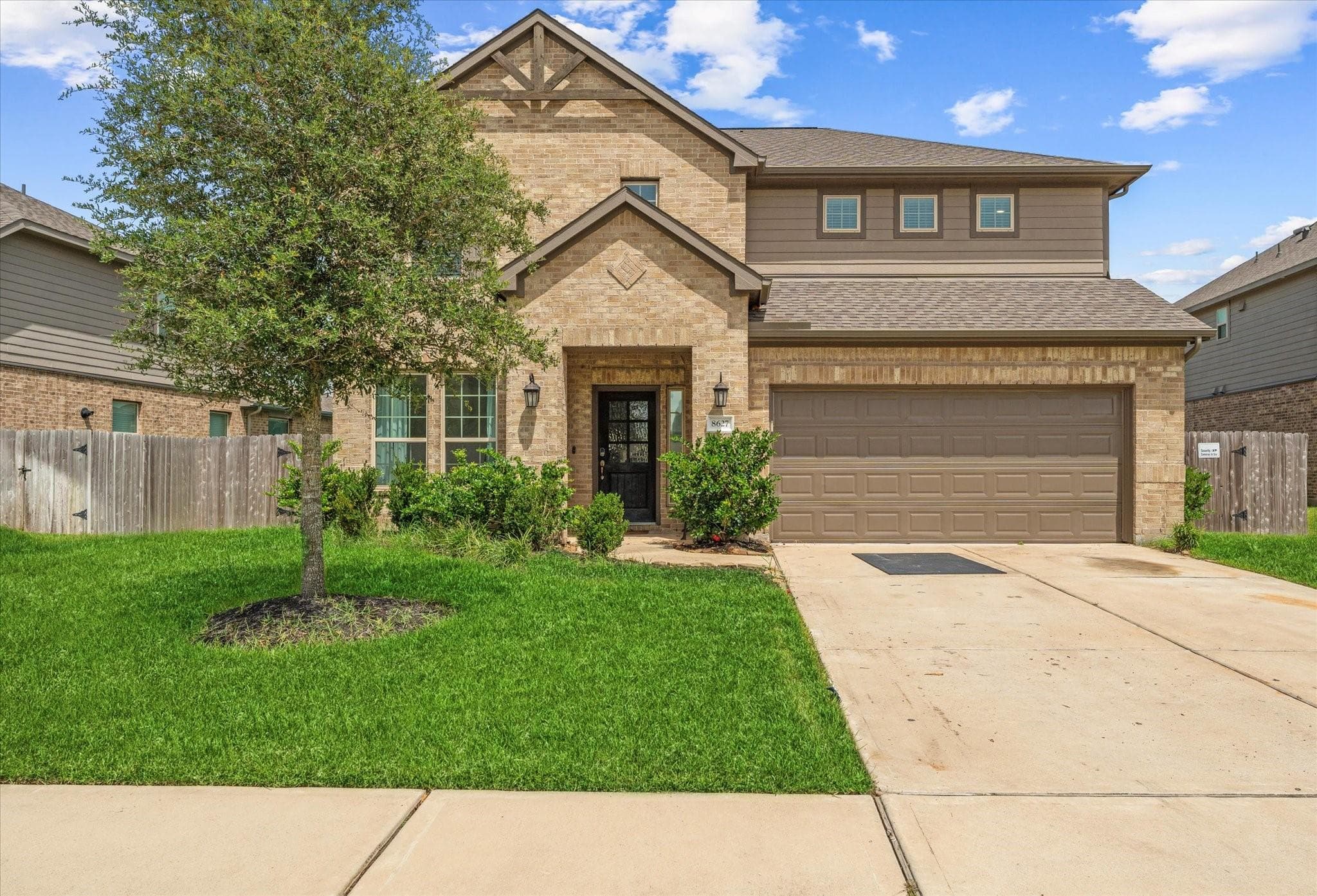 8627 Oakdale Bluff Ct