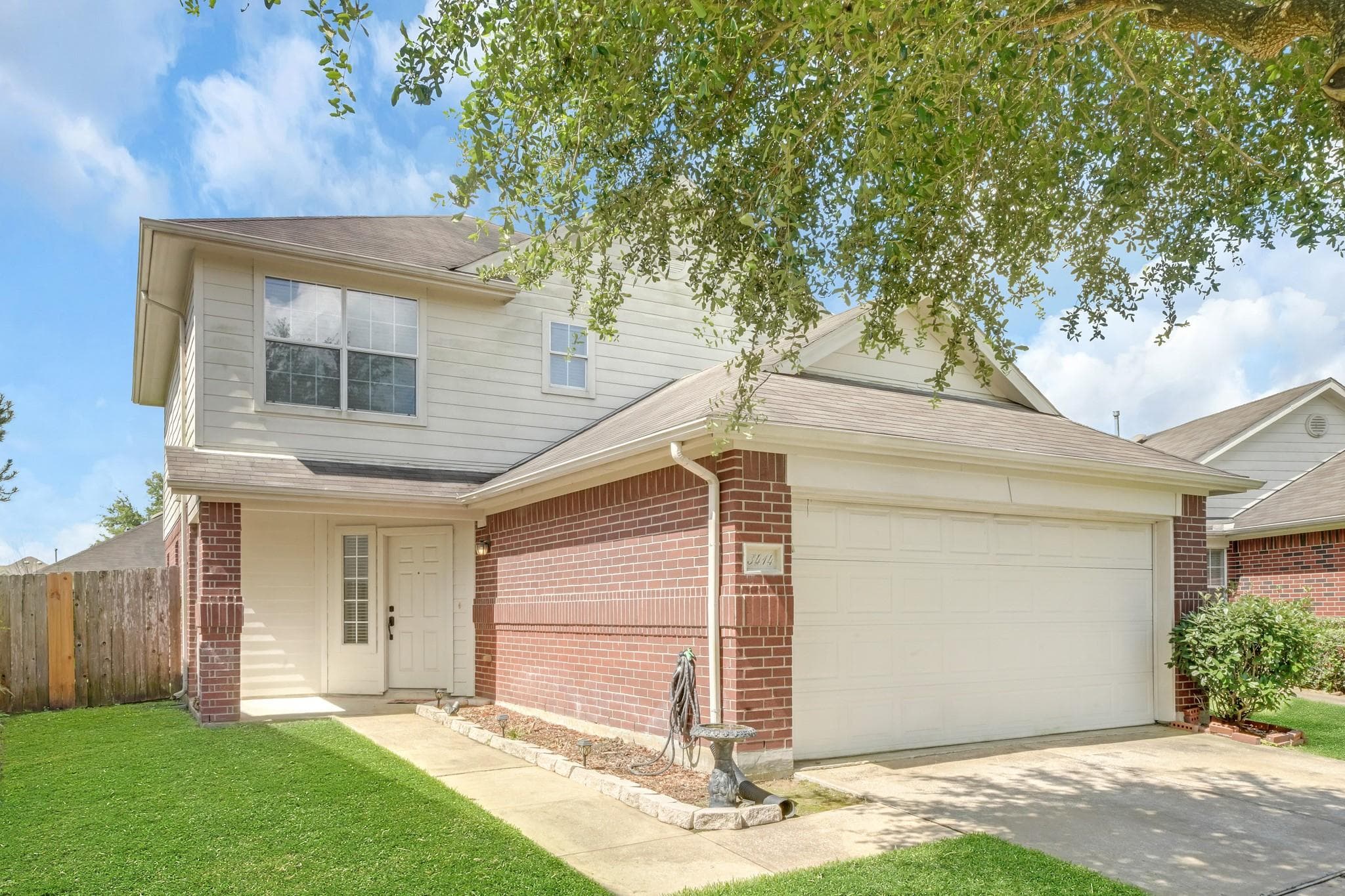 3414 Chateaucrest Ct