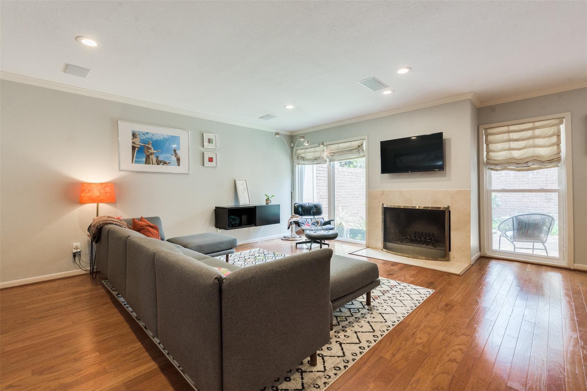 Gallery image 4