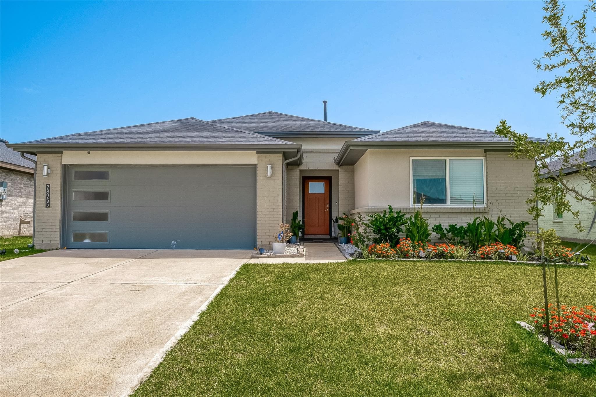 Main property image