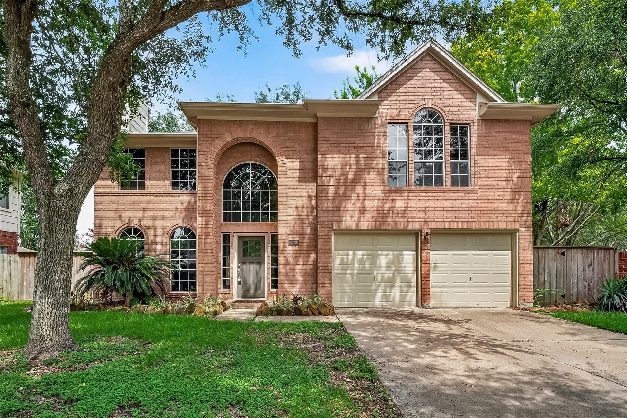 128 Island Breeze Cir