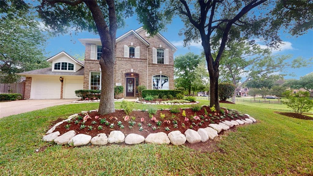 3322 Ivy Mill Ln