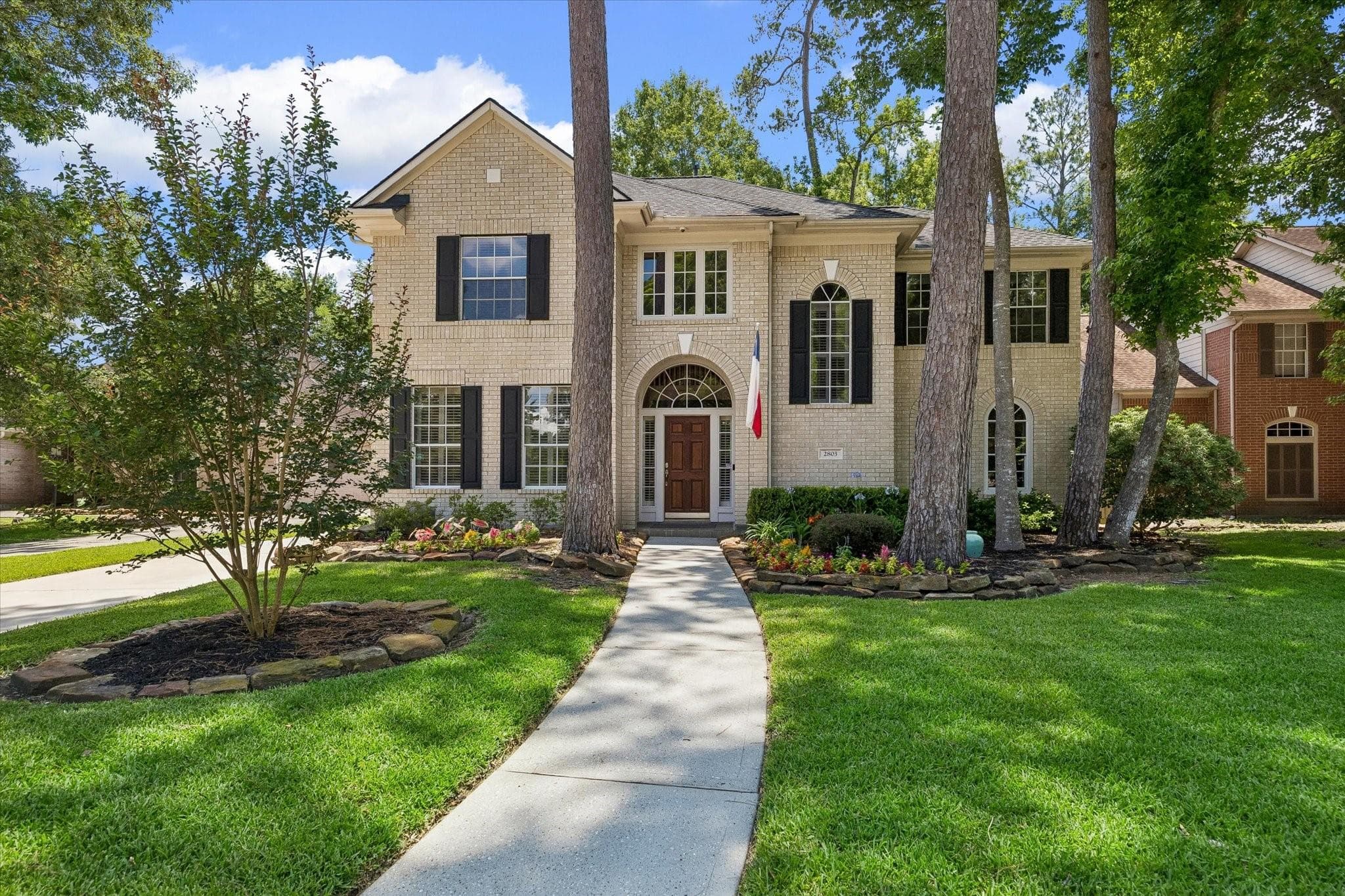 2803 Maple Bend Dr