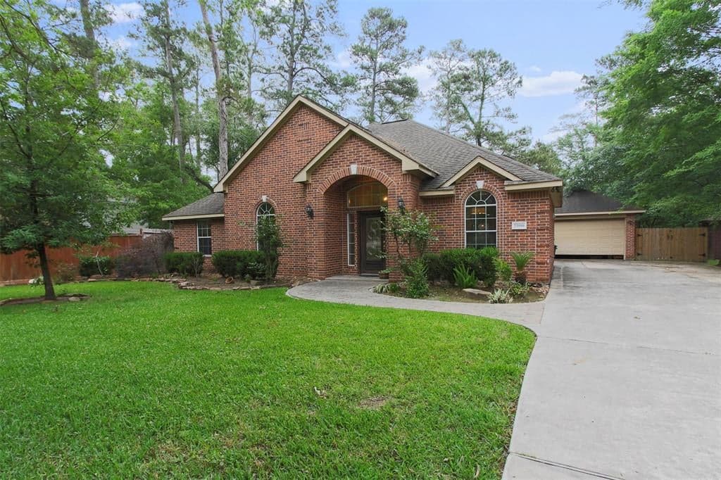 23910 Northcrest Dr