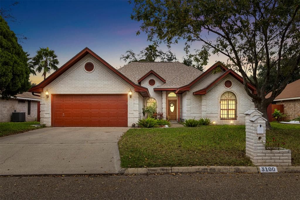 3100 Flamingo Ave Fl Amingo