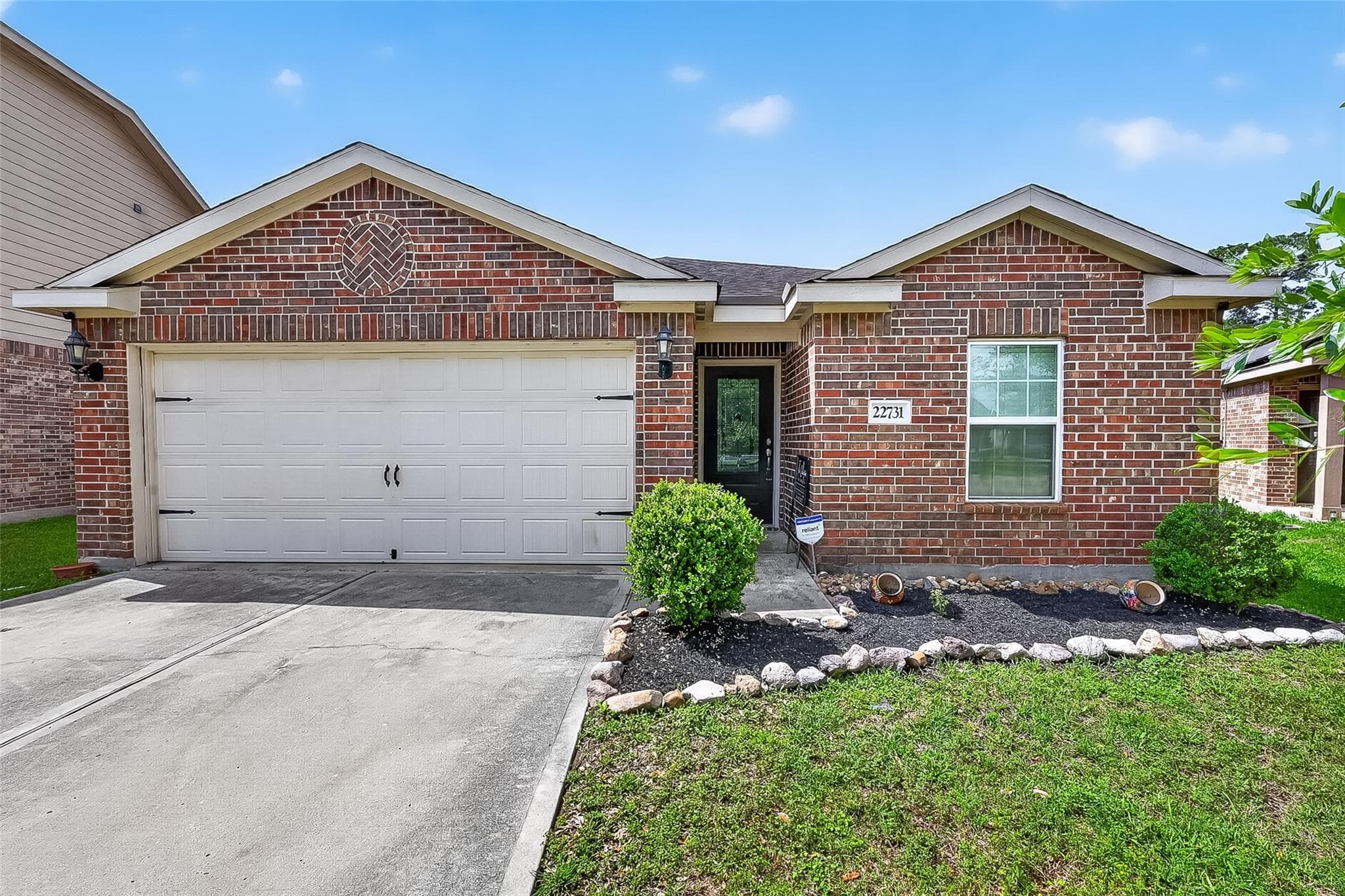 22731 Klingamans Way