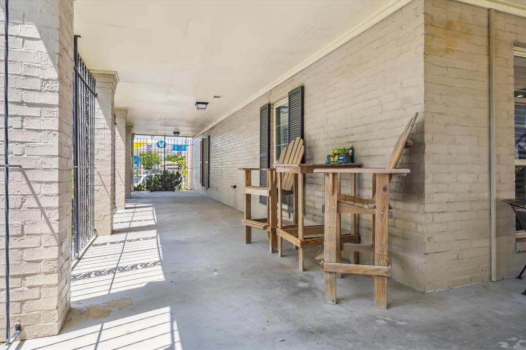 Gallery image 4