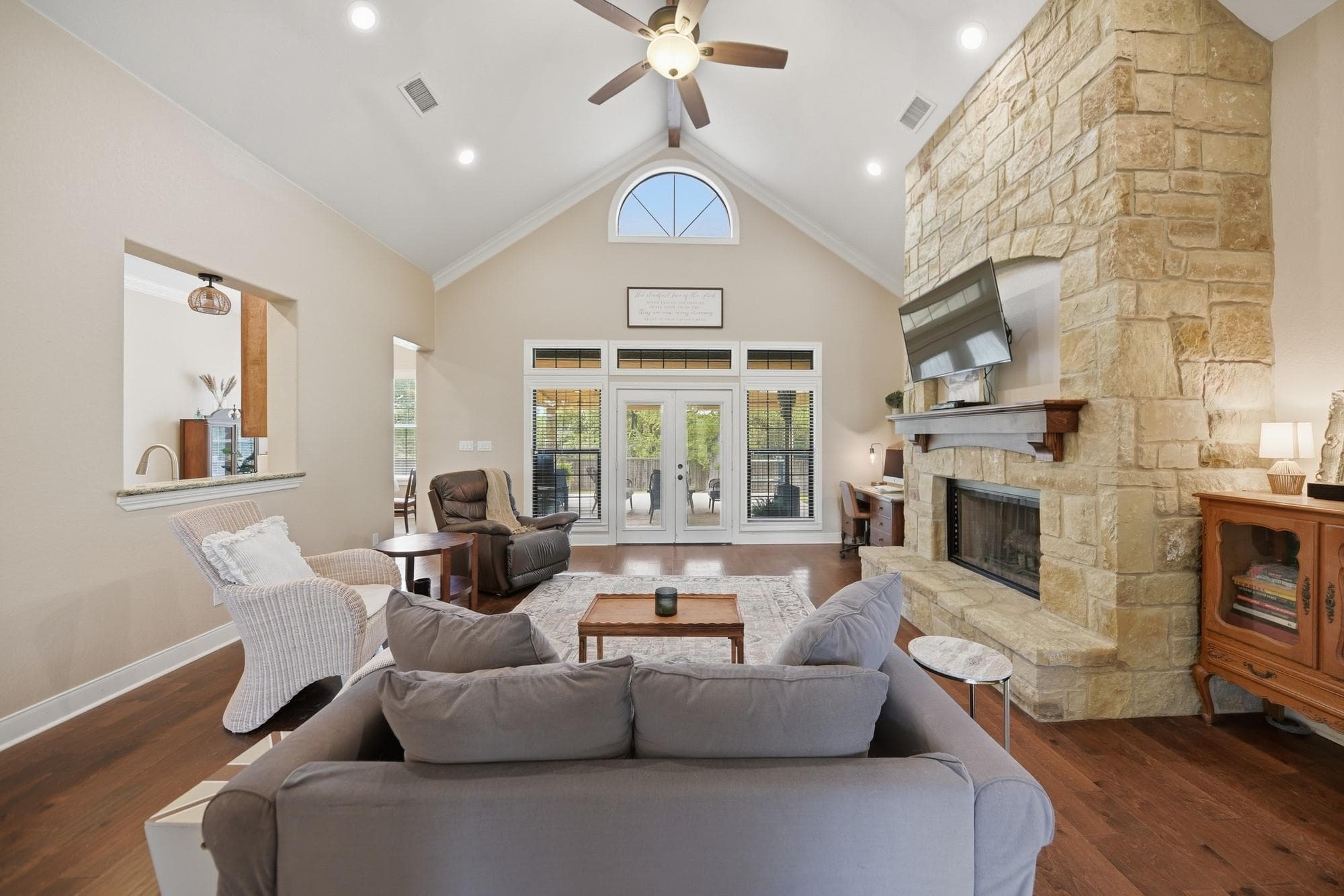 Gallery image 3