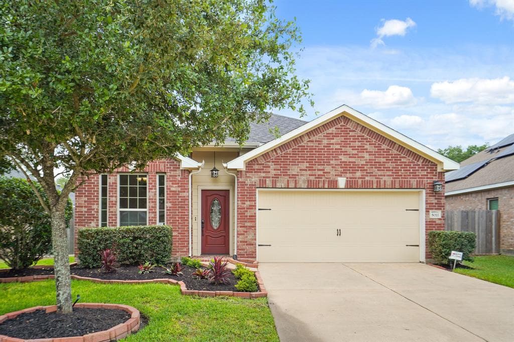 5011 Grand Chateau Ln