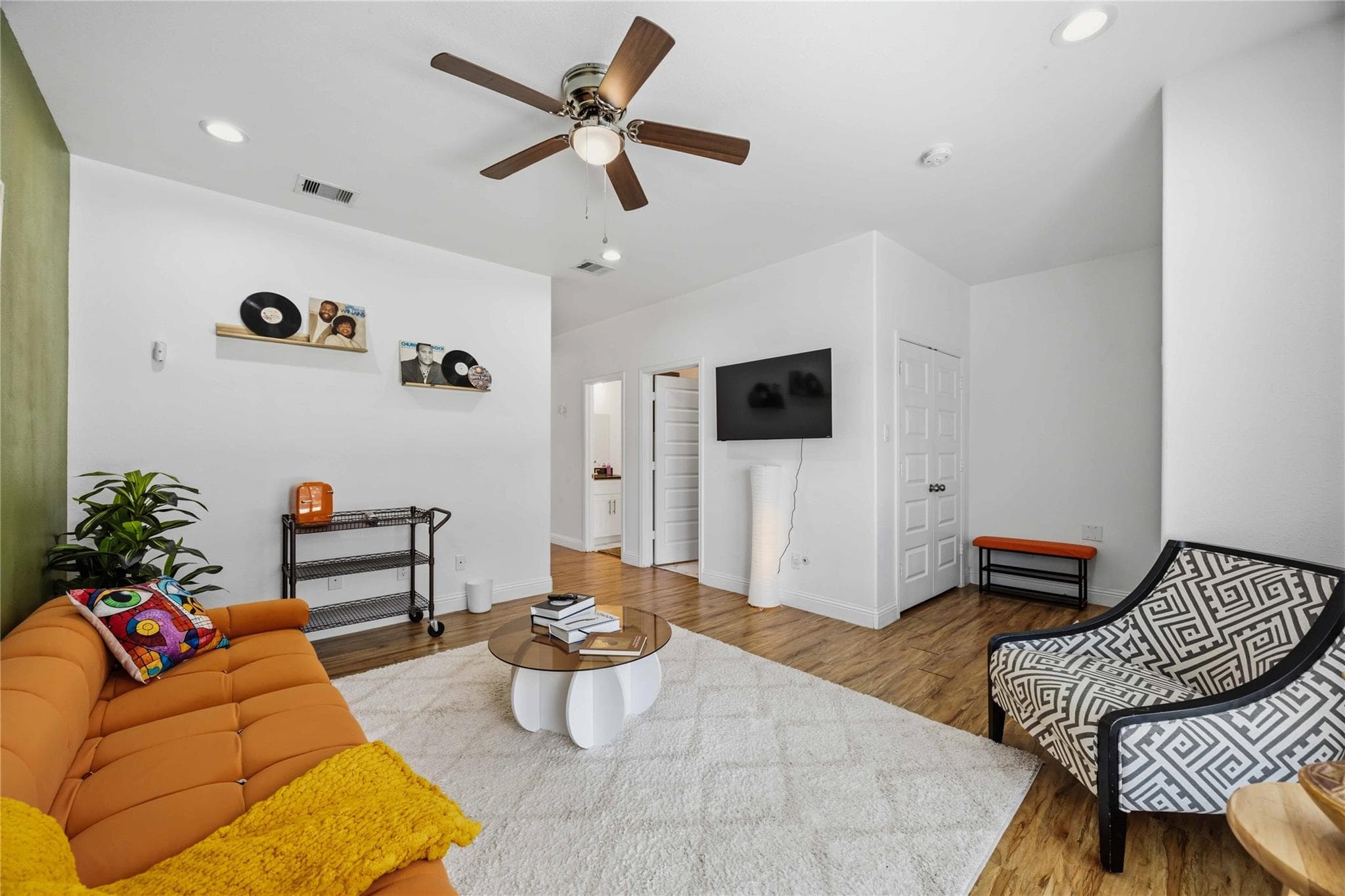 Gallery image 3
