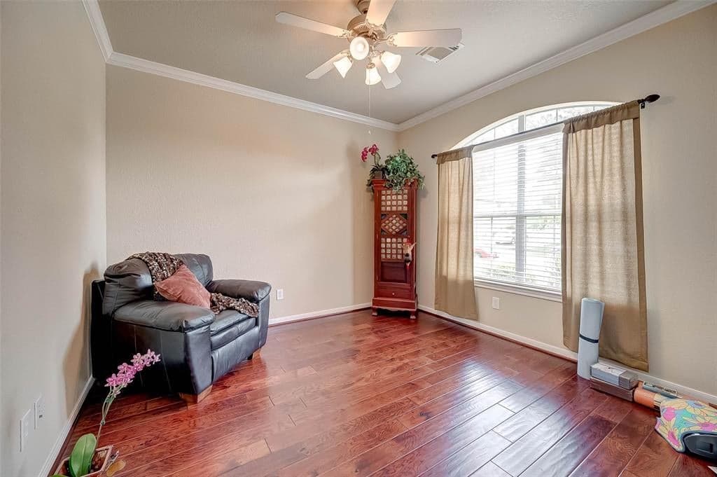 Gallery image 4