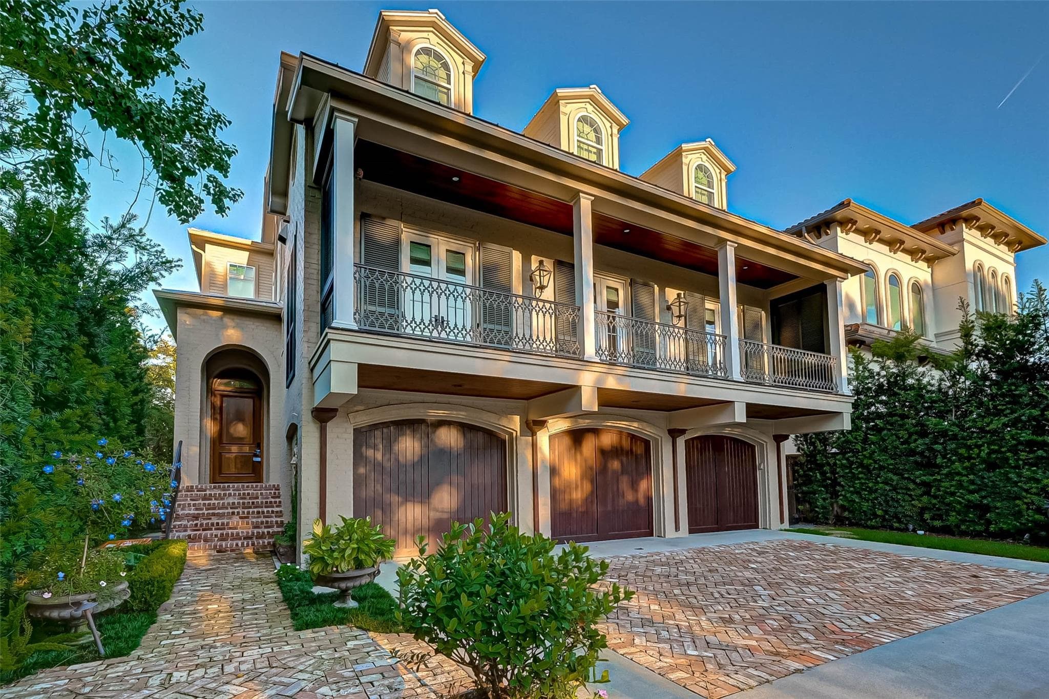 Gallery image 2