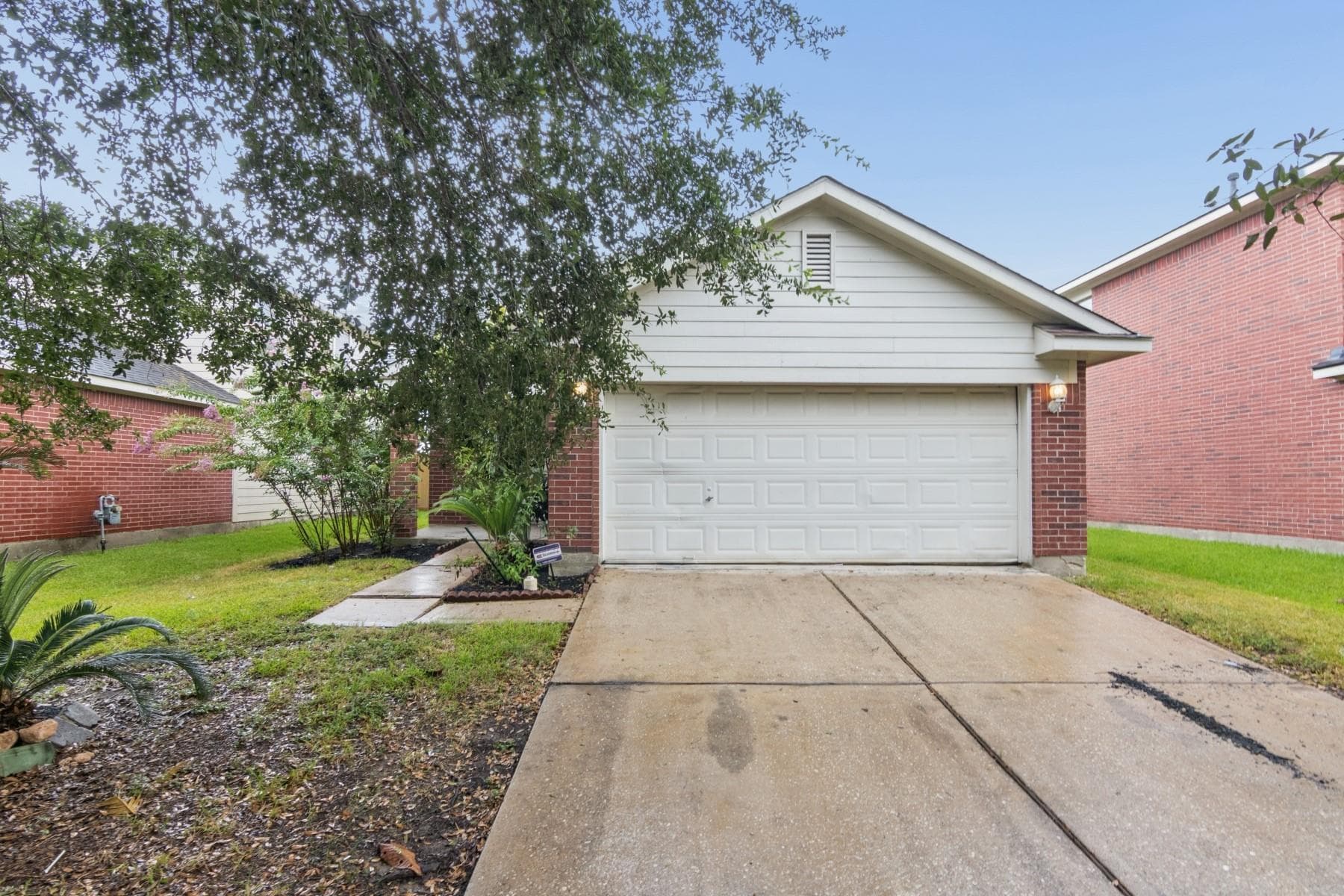 5607 Violet Path Ln