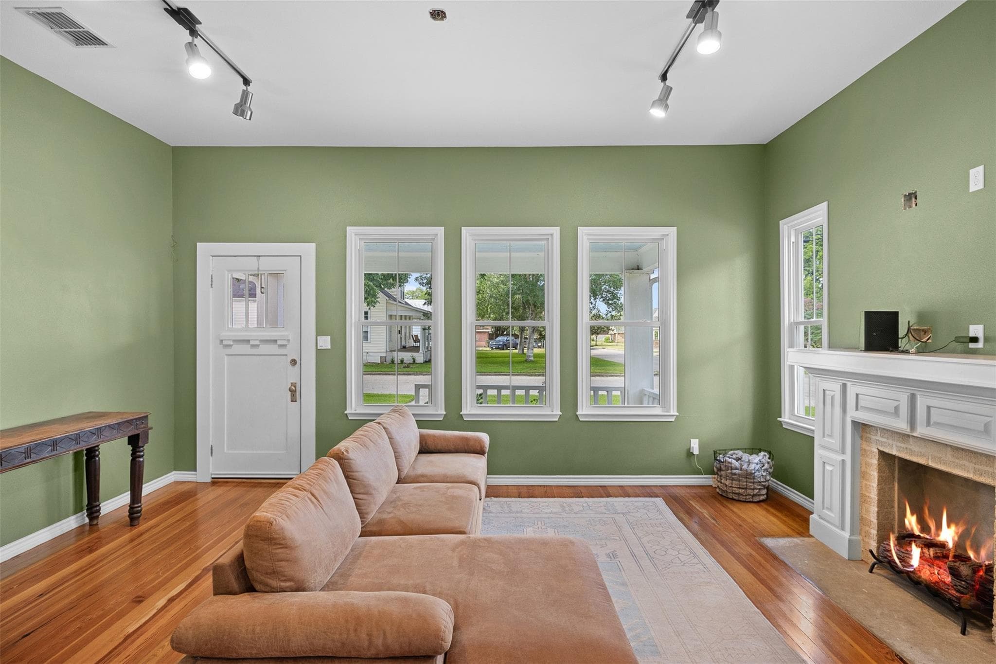 Gallery image 4