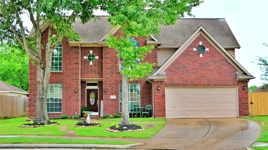 10711 Willow Crossing Ct