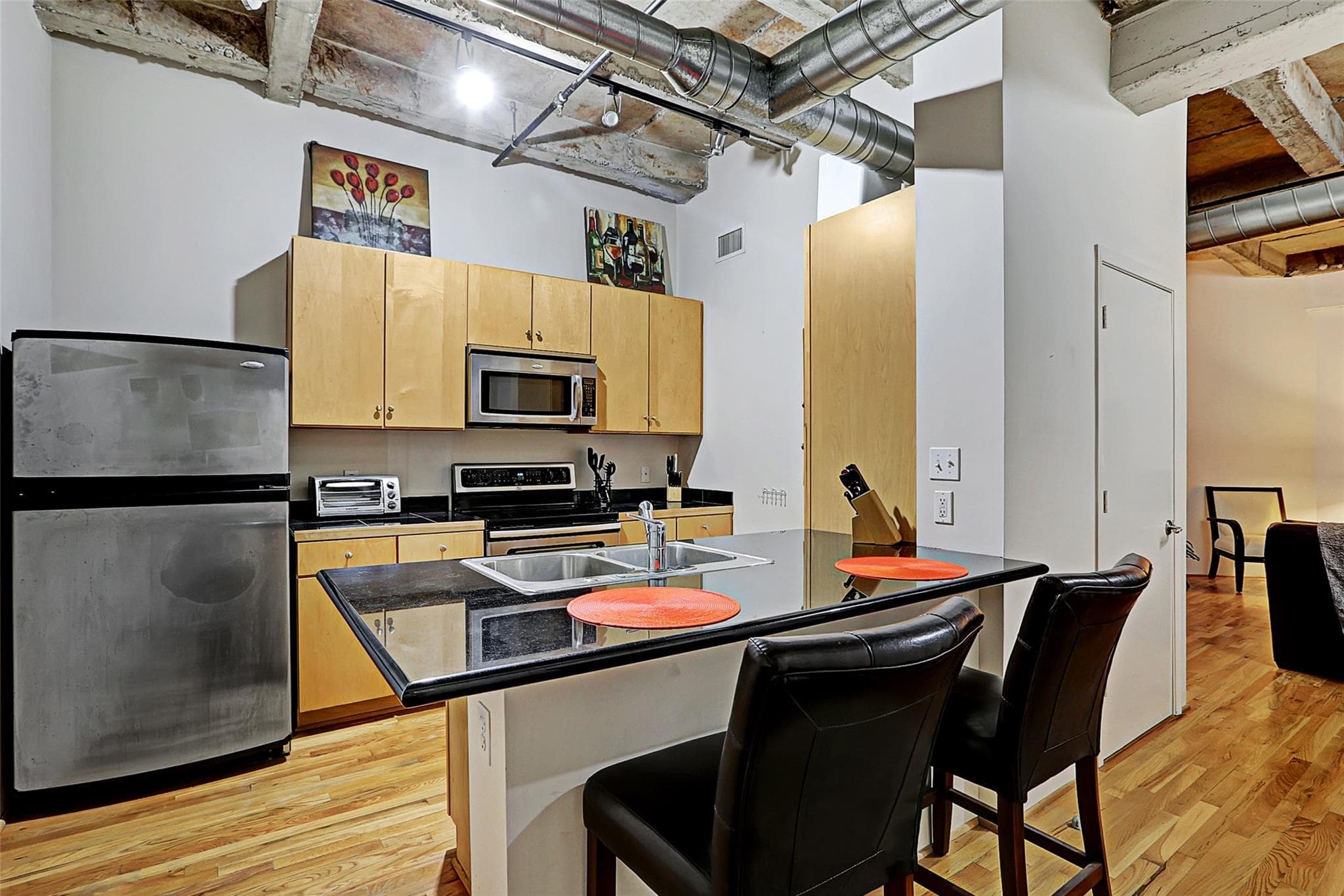 Gallery image 2