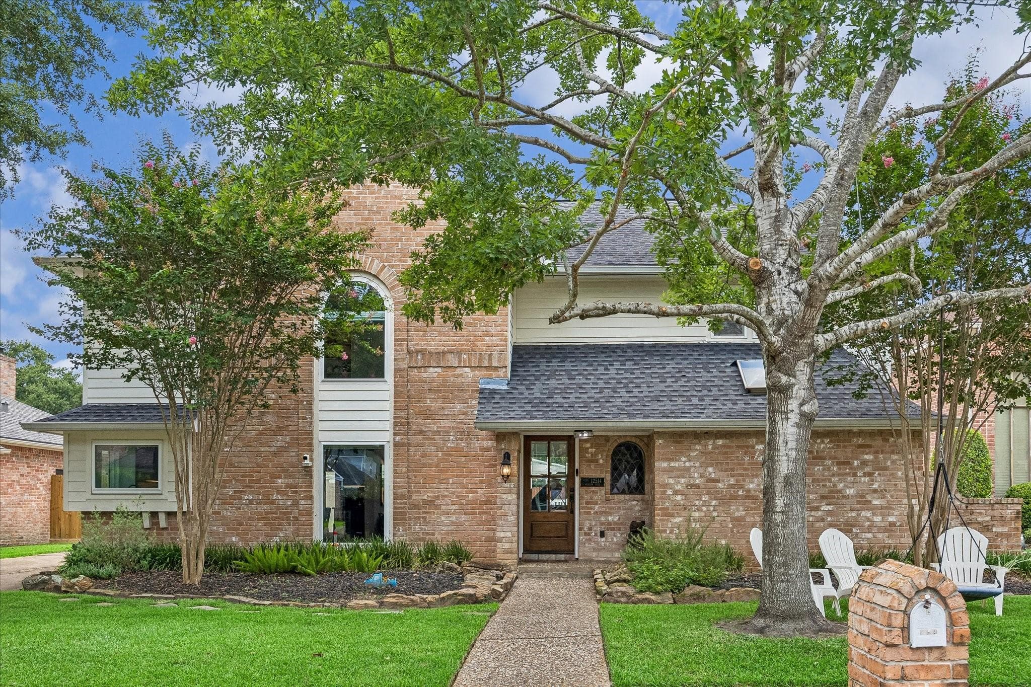12514 Meadow Lake Dr