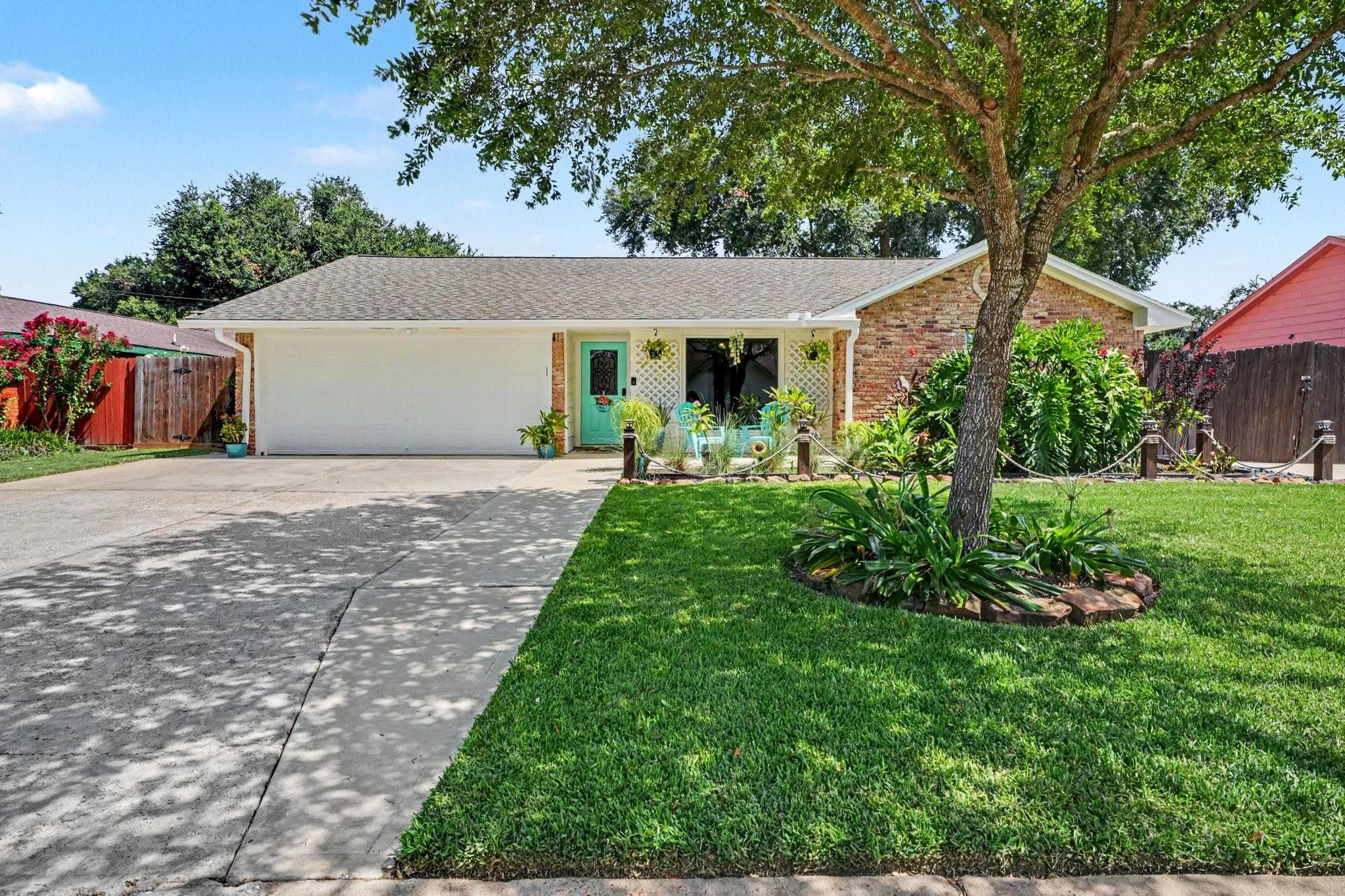 5003 Meadow Lark Ln