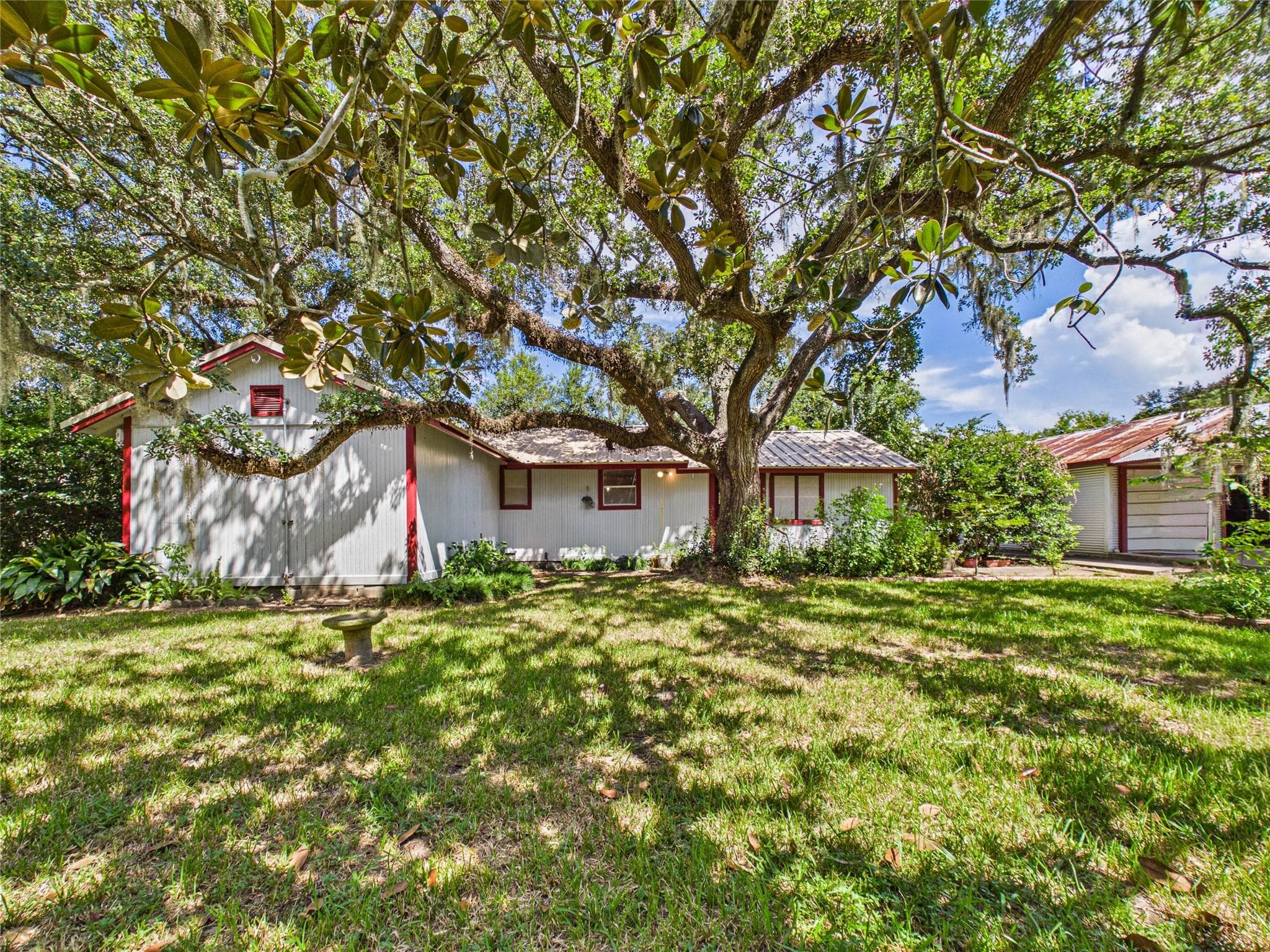 511 Treasure Dr