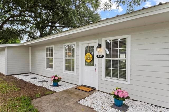 765 Sudduth Dr