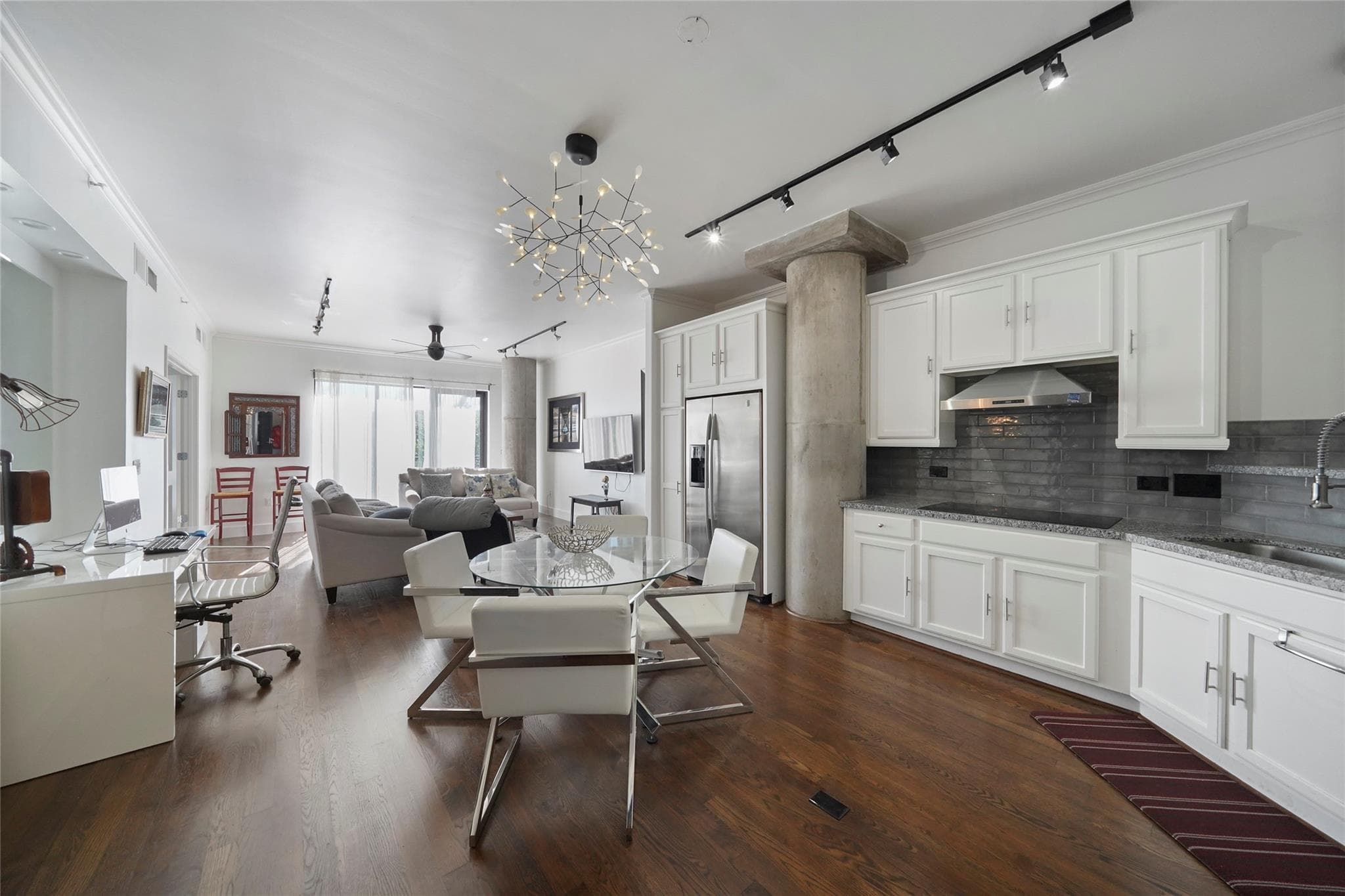 3030 Post Oak Blvd Unit 308