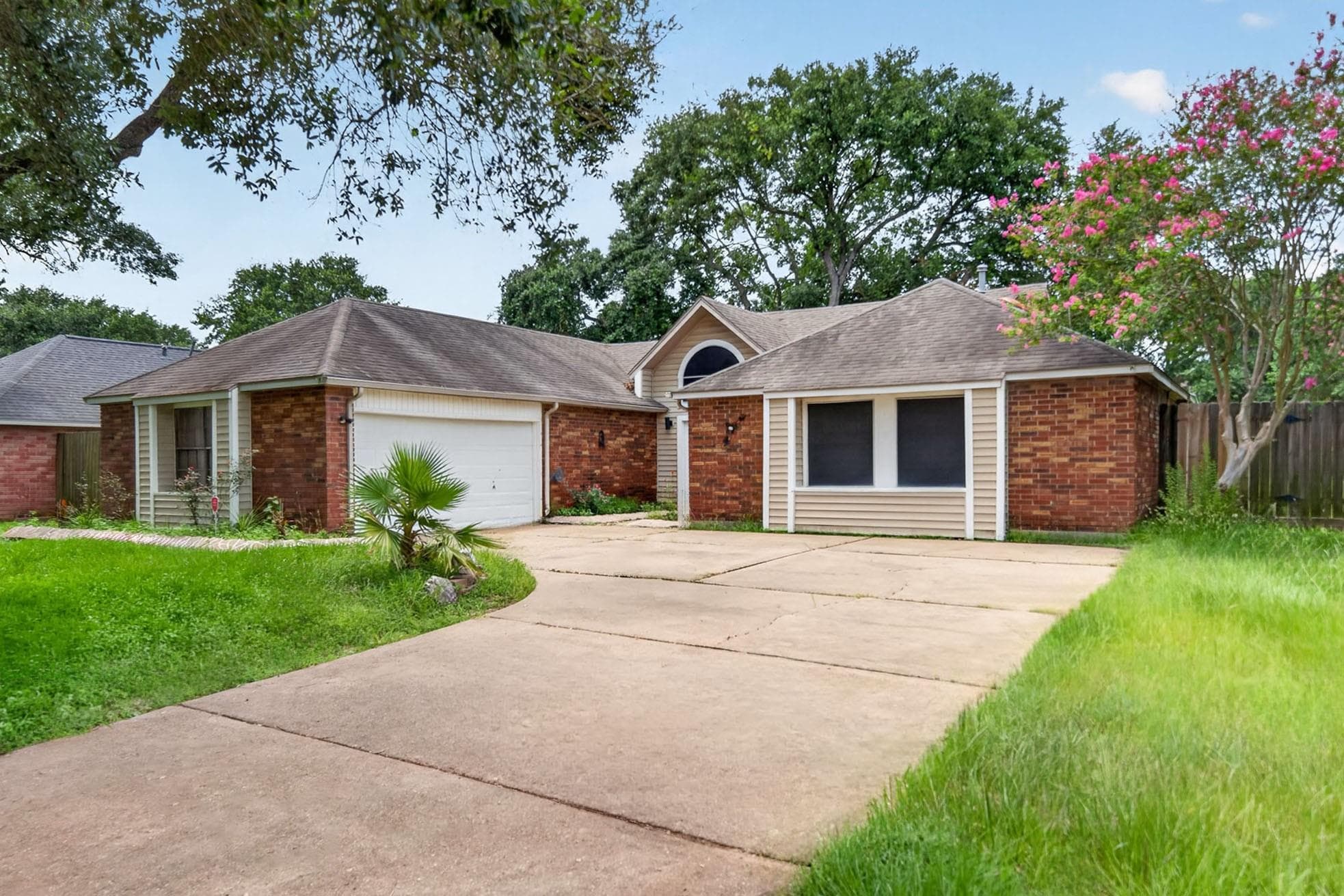 22918 Glenover Dr