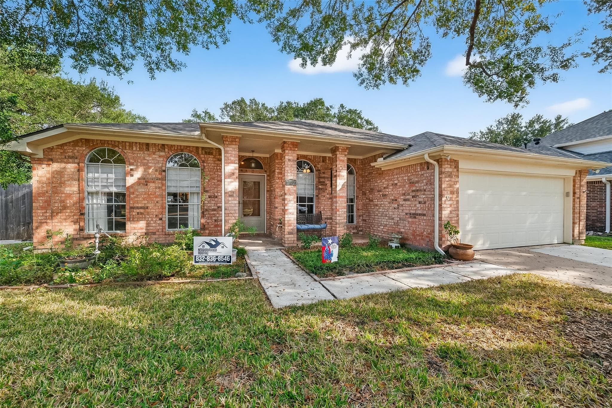 1007 Majestic Cove Ct