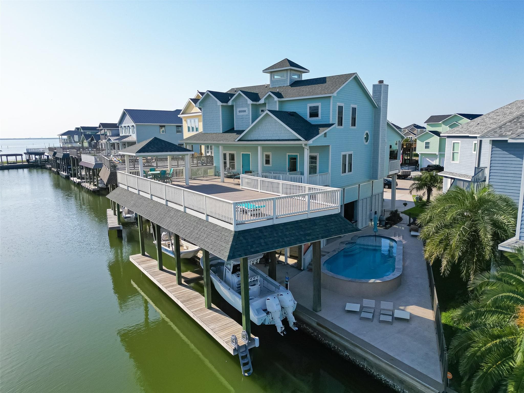 405 Amanda Cir