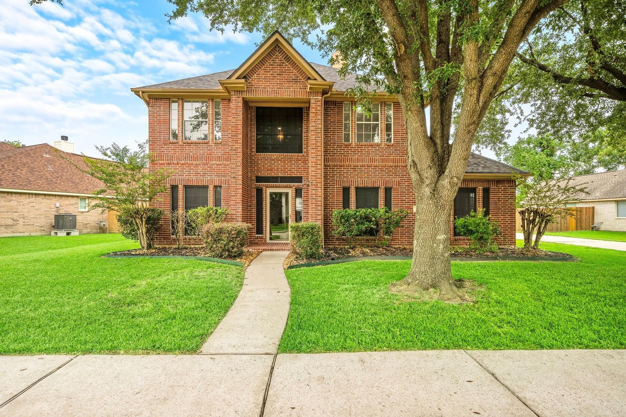 211 Mossey Oak Dr