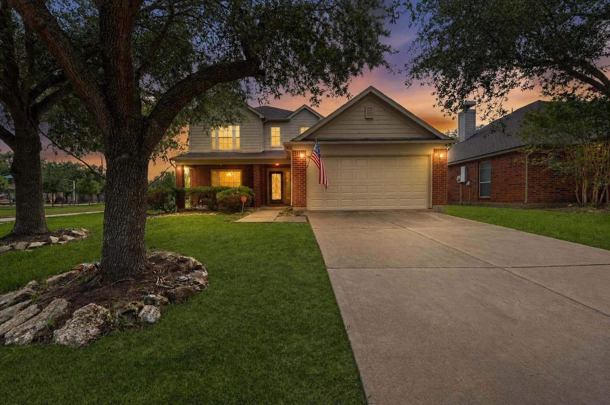 4903 Lake Daniel Ct
