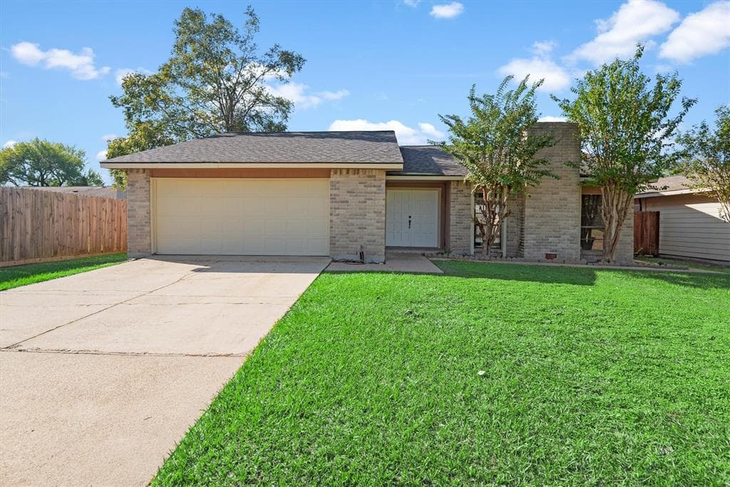 5007 Gretna Green Dr