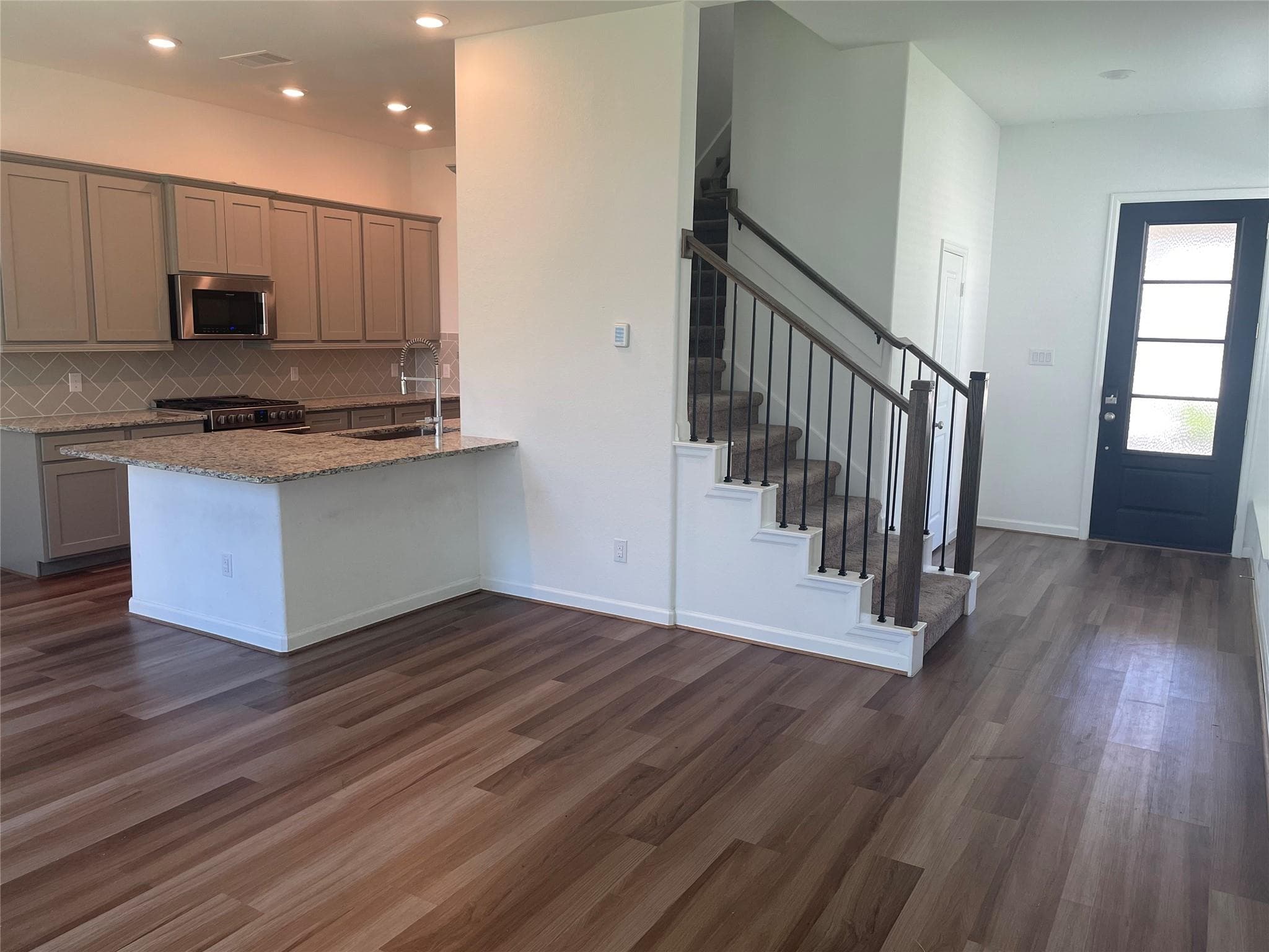 Gallery image 2