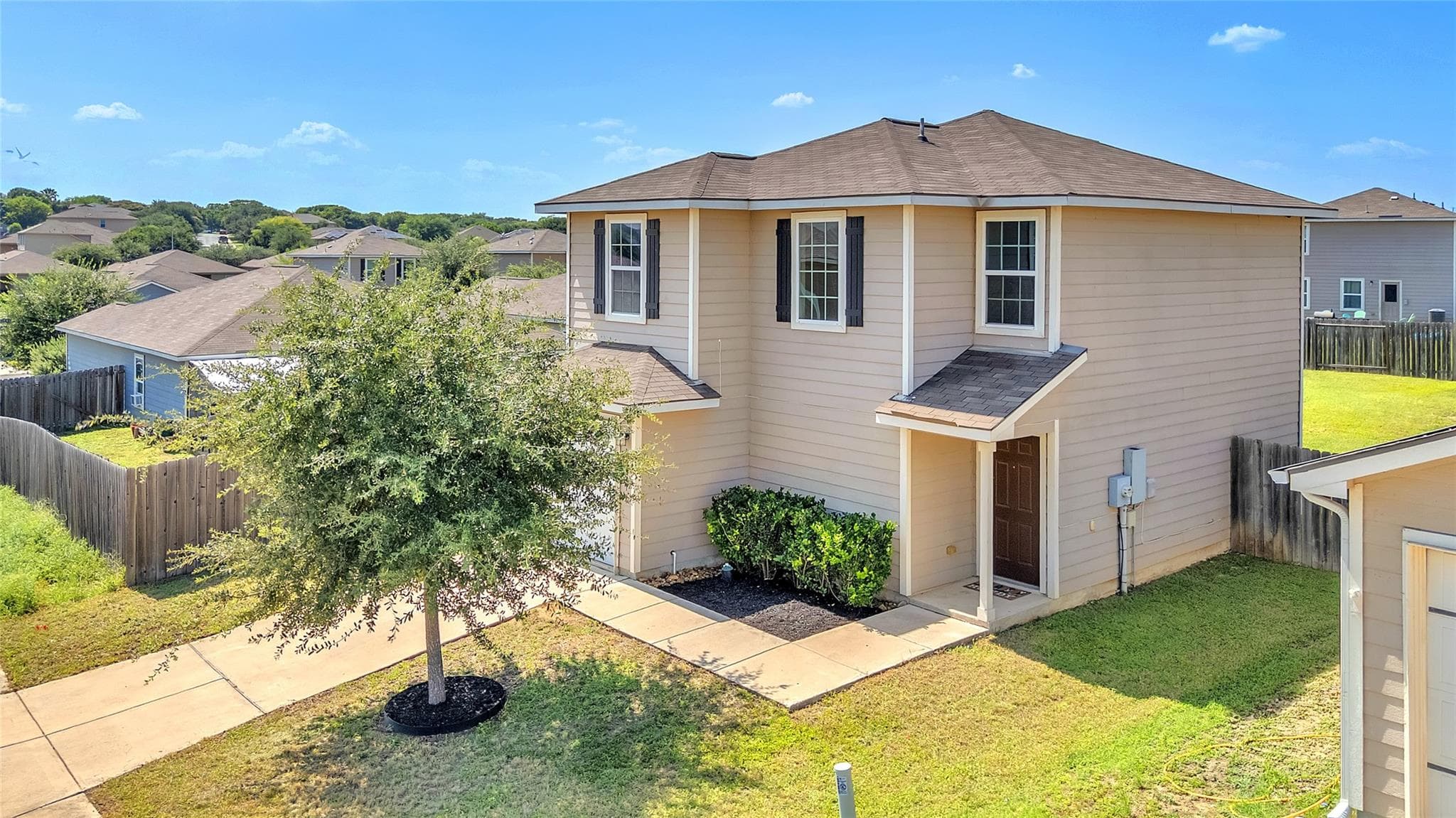 6211 Baywood Crst