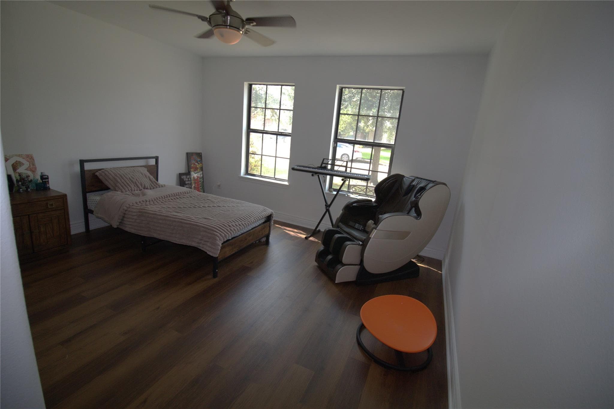 Gallery image 3