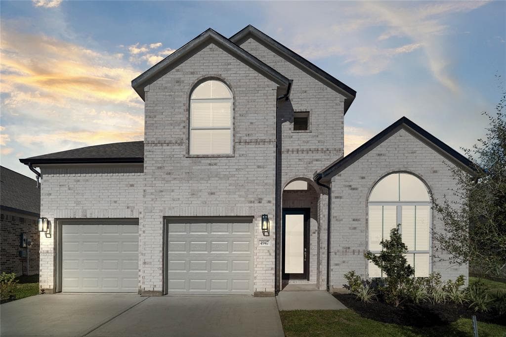 4947 Valley White Oak Ln