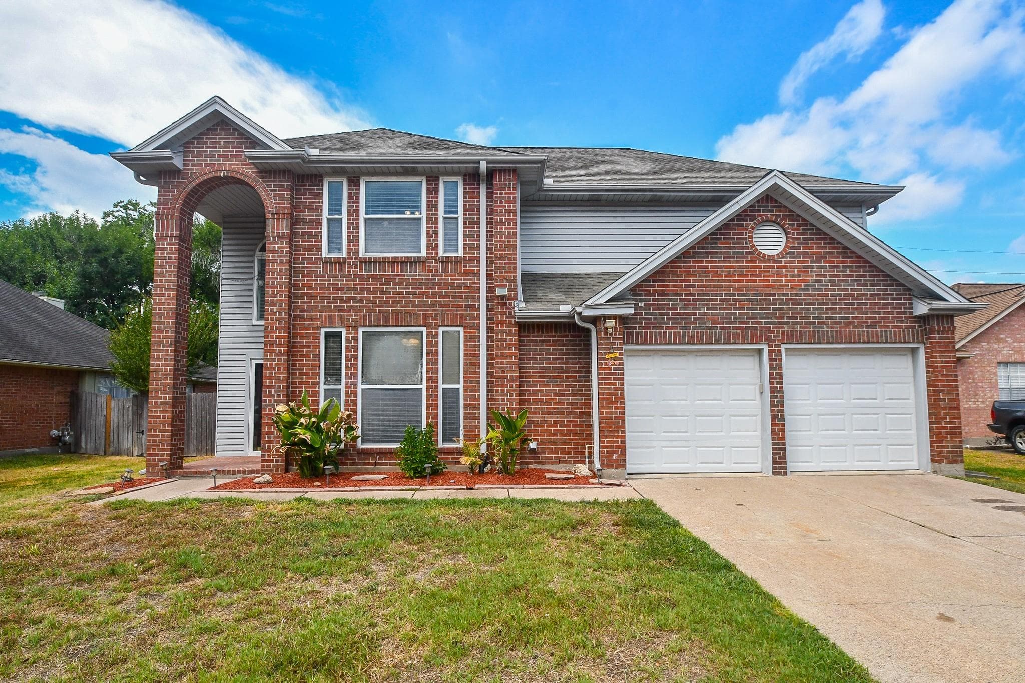 11326 Meadowchase Dr