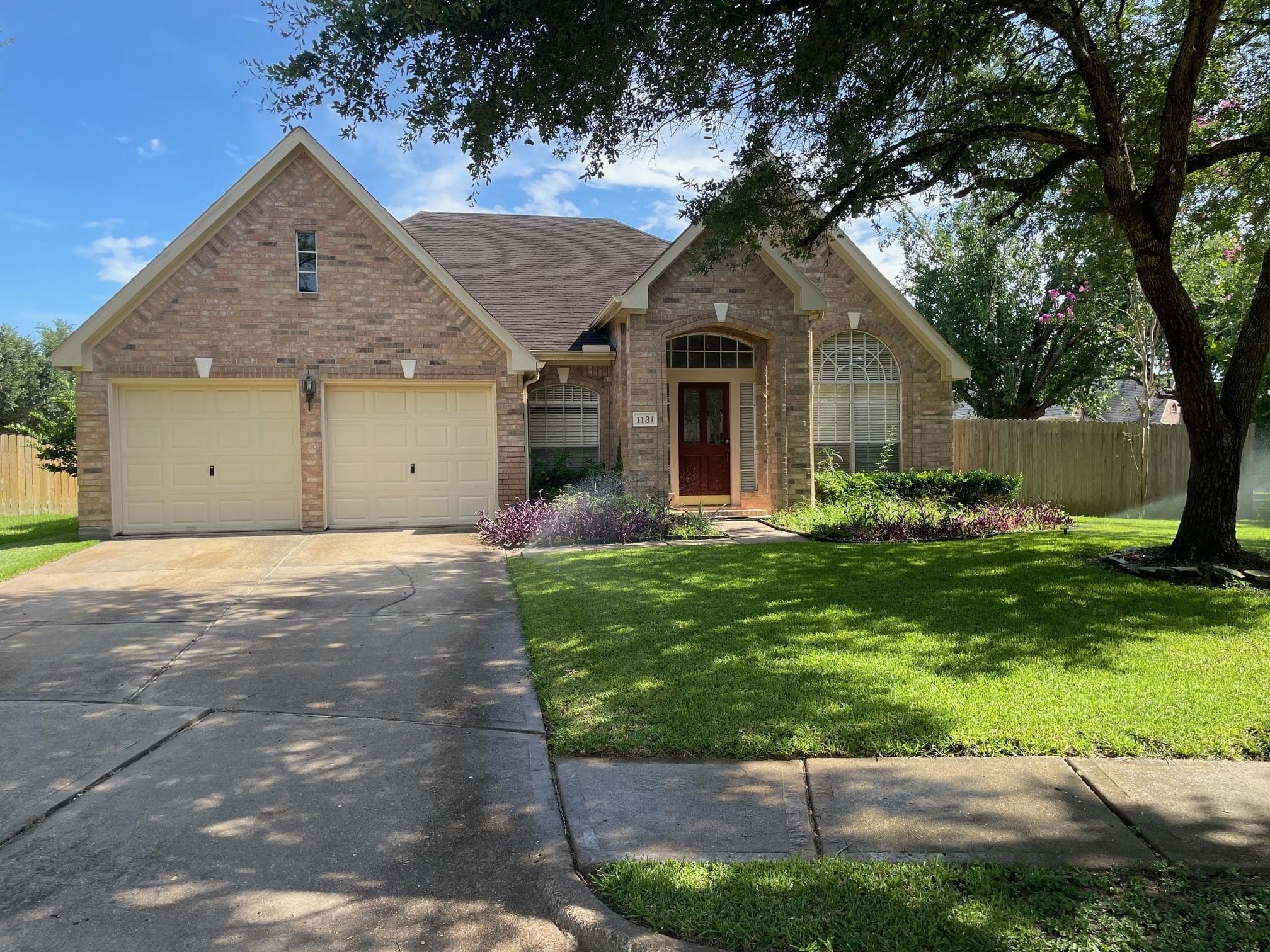 1131 Woodley Bnd