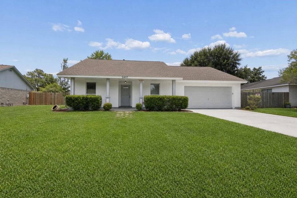 2407 Nelwood Dr