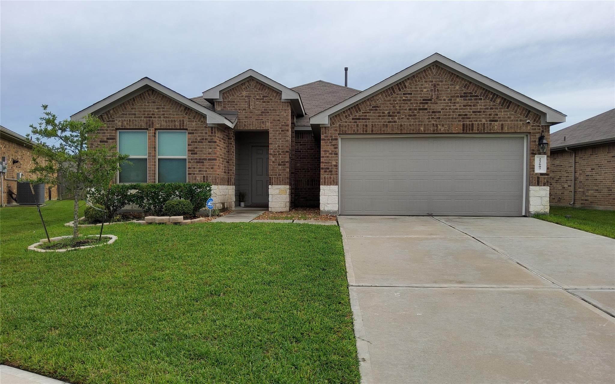 22607 Castello Lakes Dr
