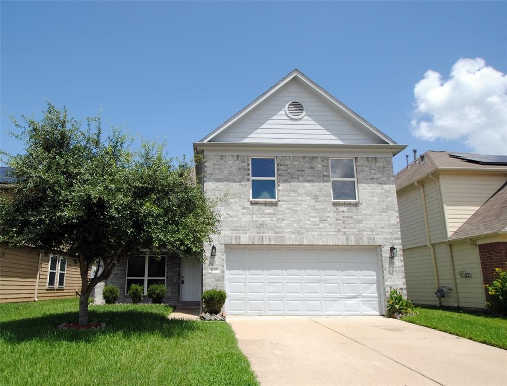 3226 Apple Dale Dr