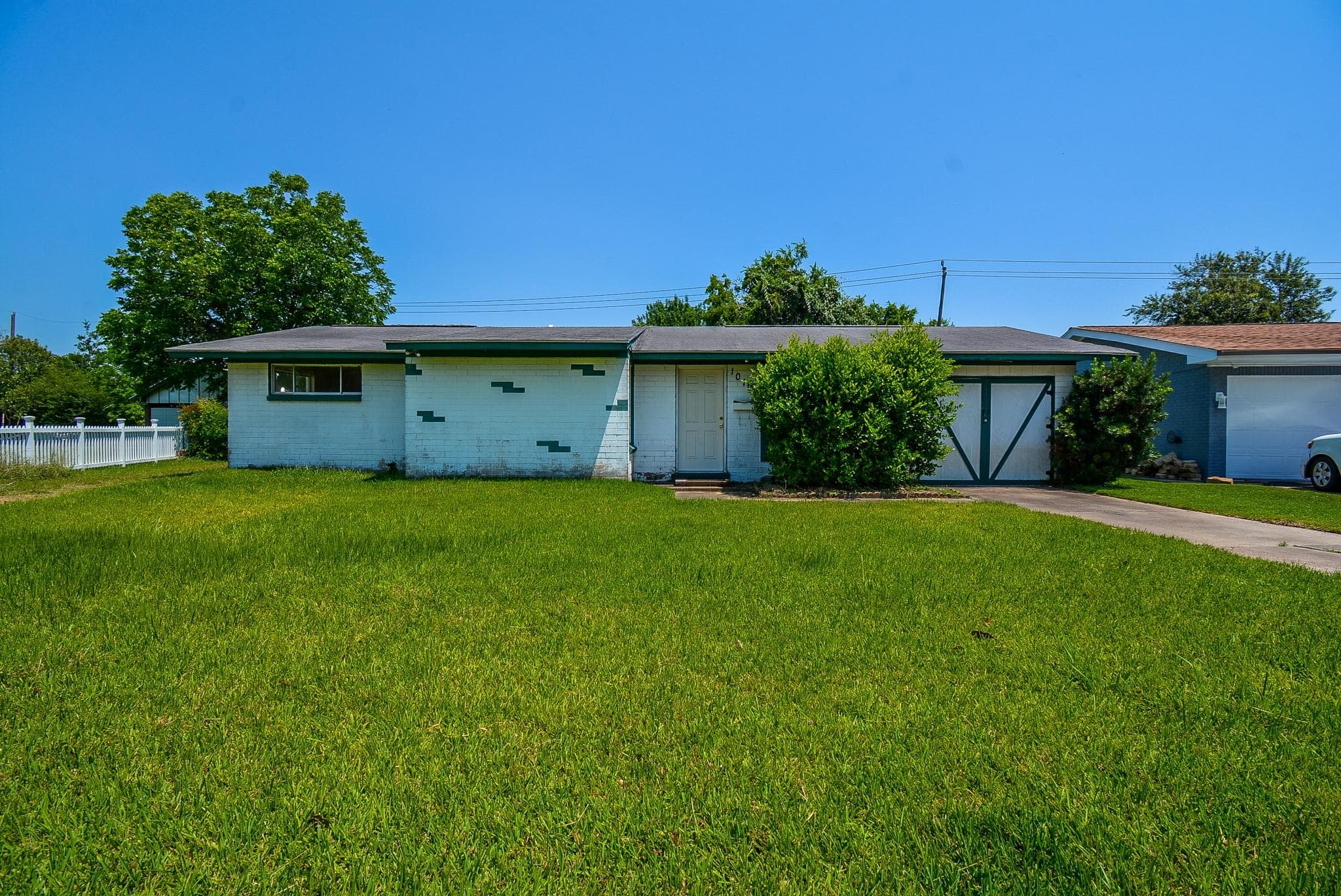 Main property image