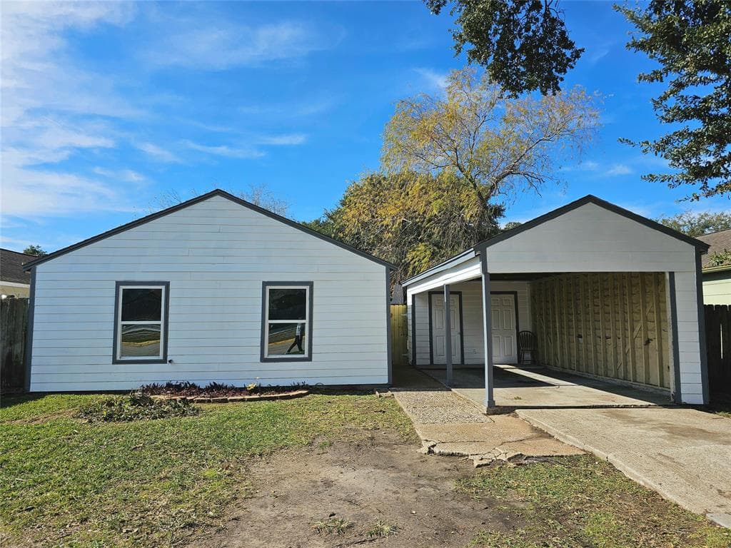 1331 Dell Dale St