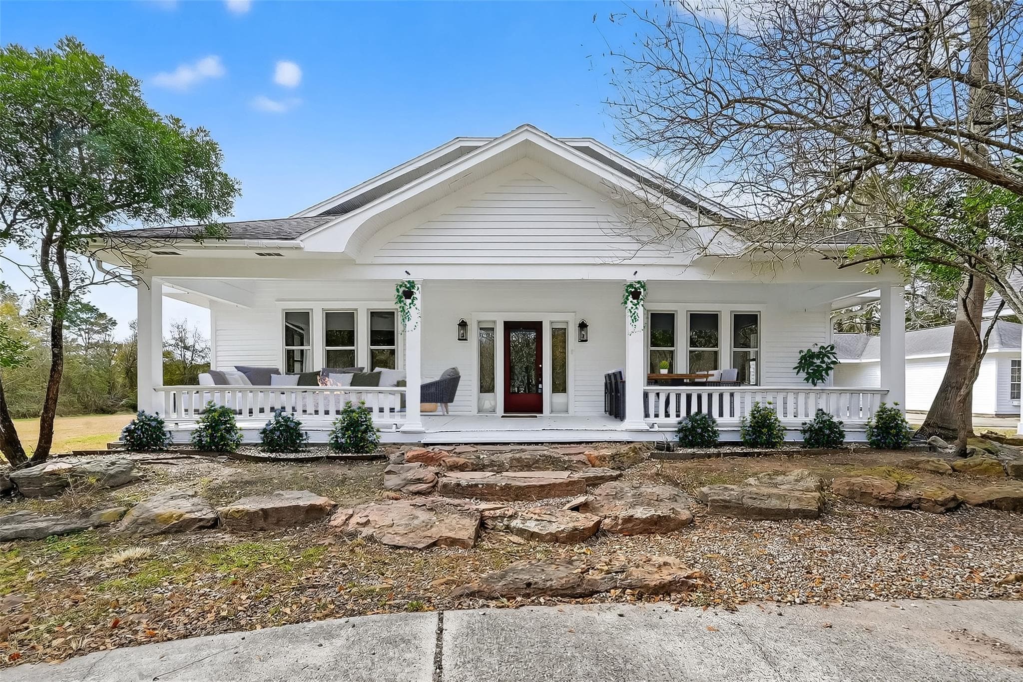 Main property image