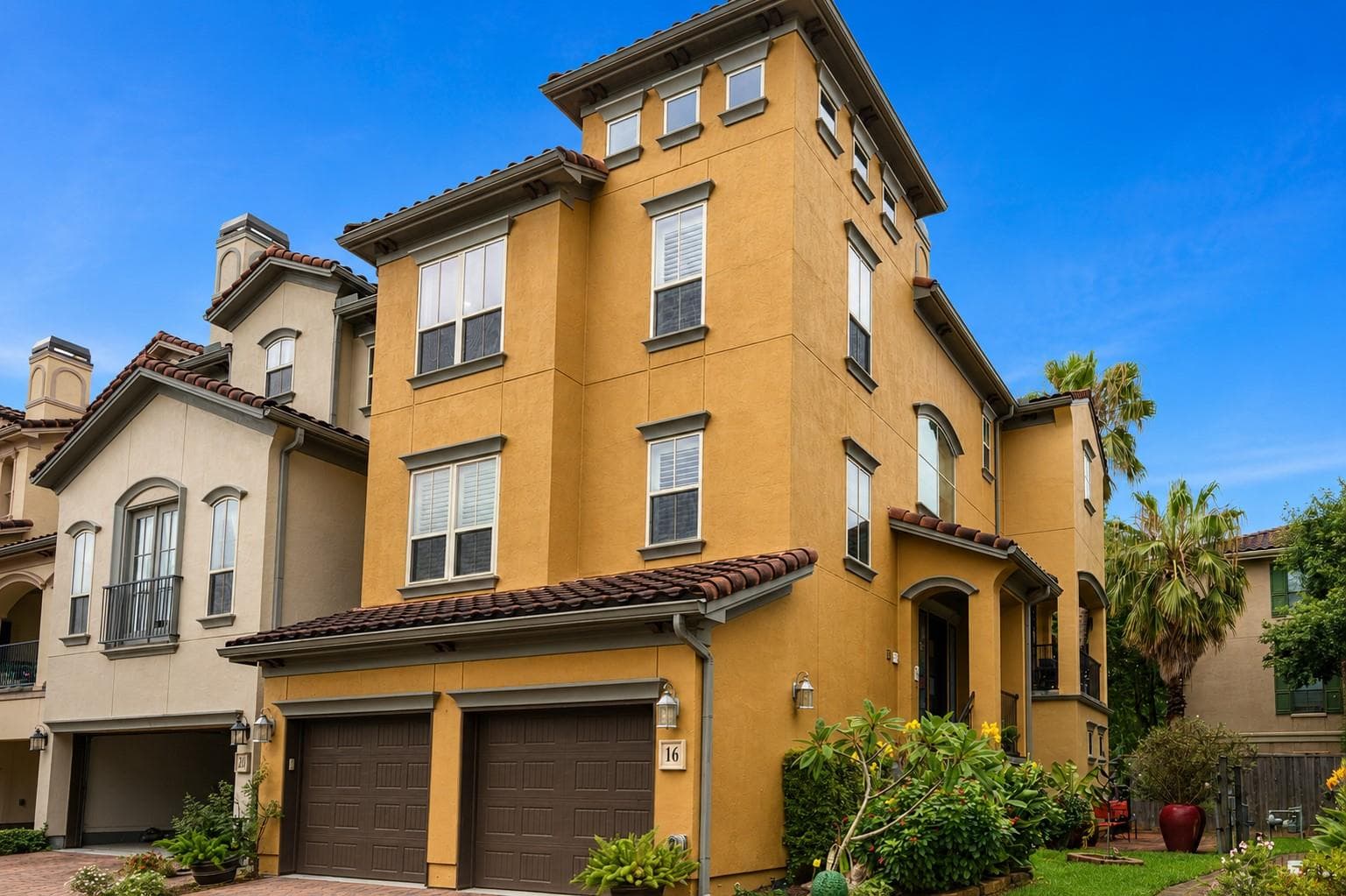 16 Elderwood Dr