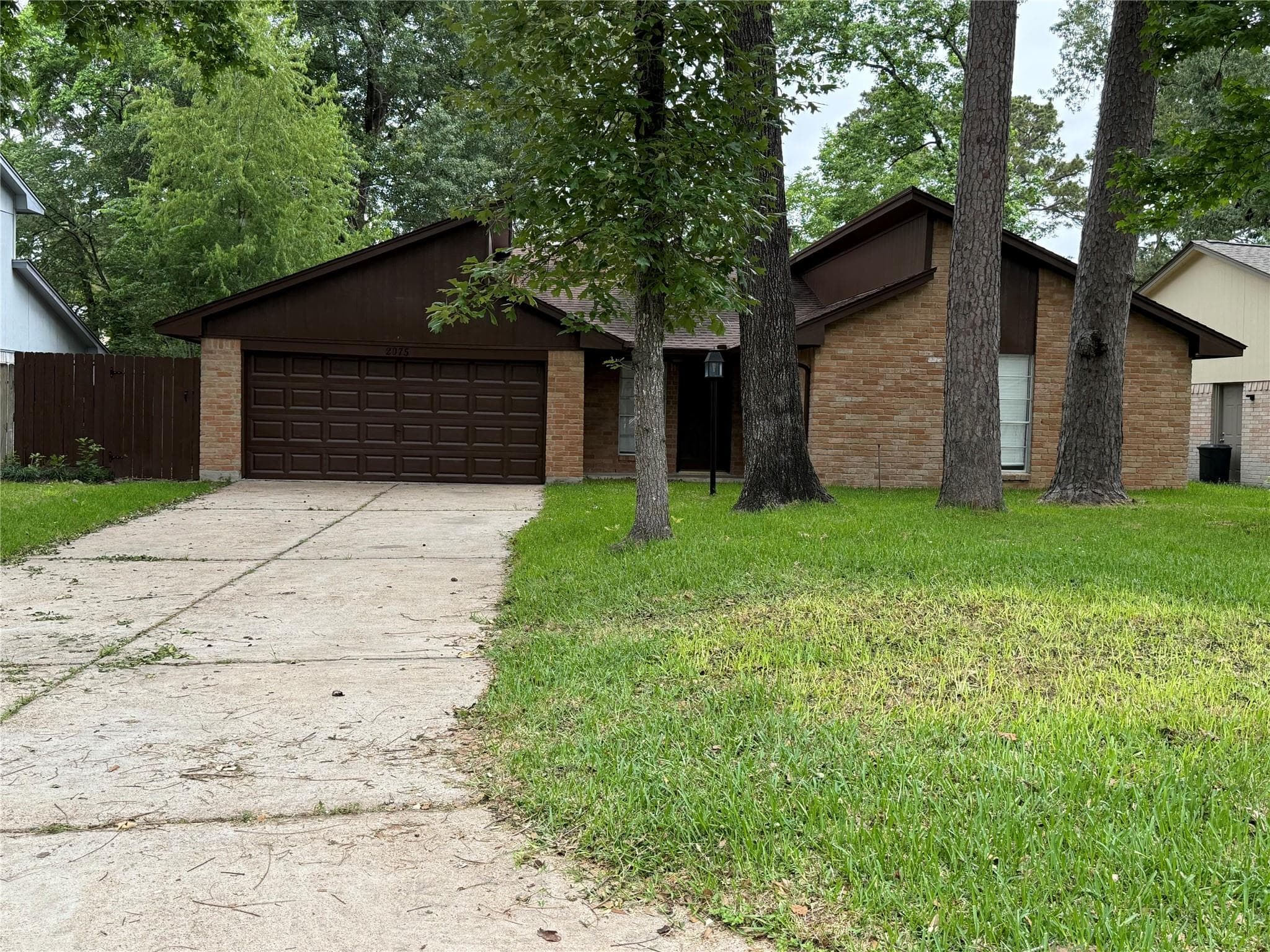 2075 Little Cedar Dr