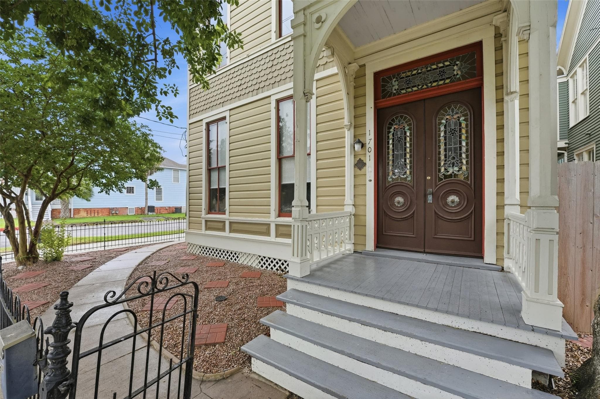 Gallery image 2