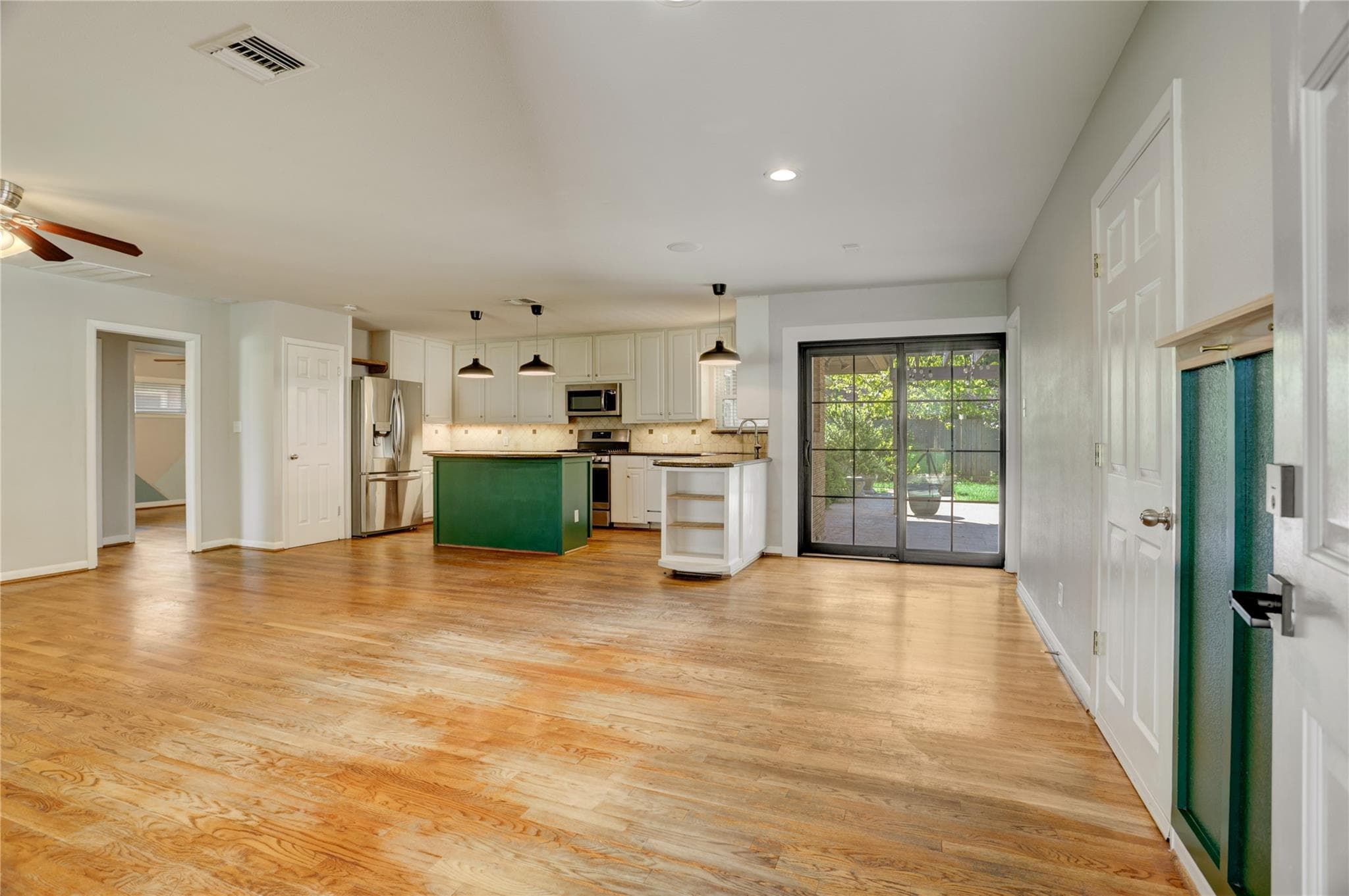 Gallery image 3