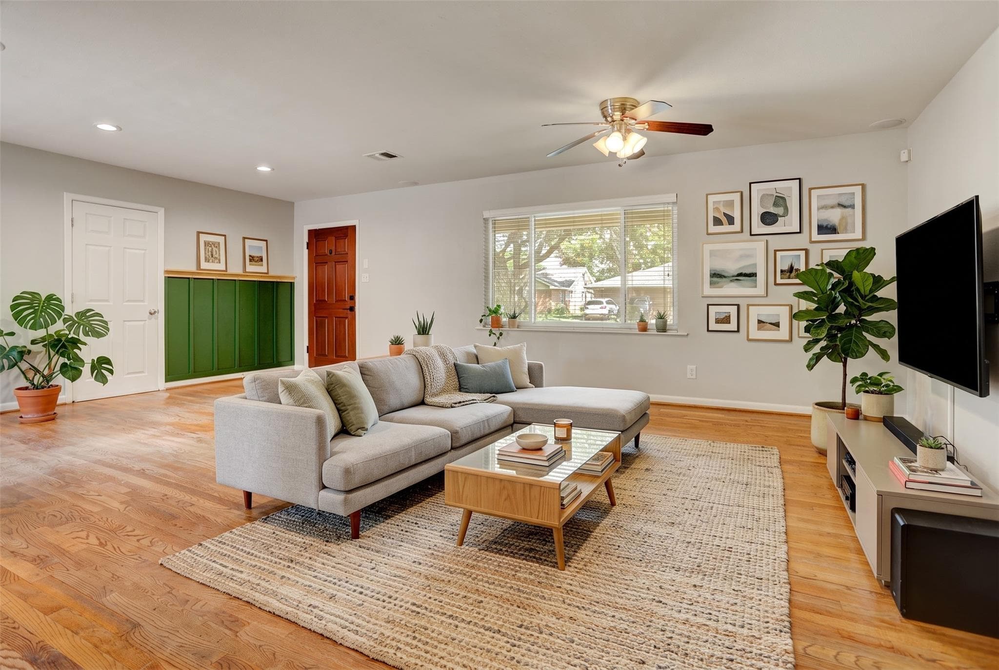 Gallery image 4